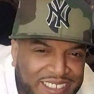 Meet your Posher, Derrick